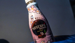 雀巢“流年不利”