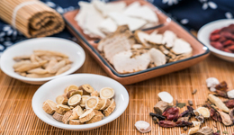 IPO雷達(dá)｜新荷花14年3闖創(chuàng)業(yè)板：曾被舉報(bào)財(cái)務(wù)造假，與供應(yīng)商數(shù)據(jù)