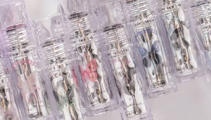 花洛莉亚不沾杯唇漆，优衣库 x Anya Hindmarch针织系列｜是日美好事物