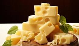 净利降七成，股价大缩水，妙可蓝多还支撑得起估值吗？