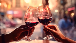 资本大佬买酒庄，国产品牌沾洋气