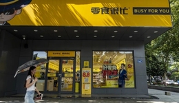 县城零食店，怎么越开越多了？