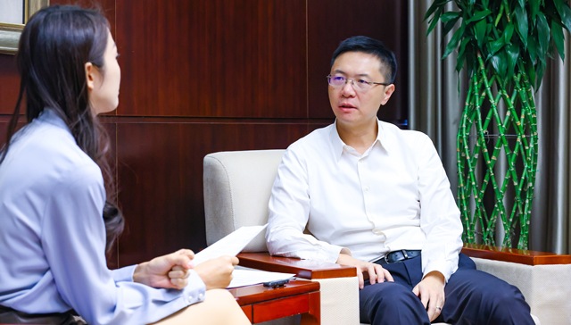 【解读】田轩：提振民企信心，必须保持政策的连续性和稳定性 | 民企大调研⑧