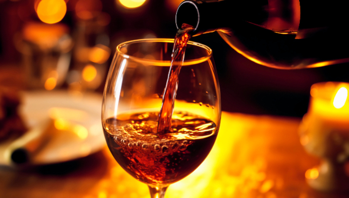 葡萄酒,国产品牌,高端市场,业绩,