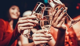 欢迎来到“第四消费时代”：从经济学卷到心理学