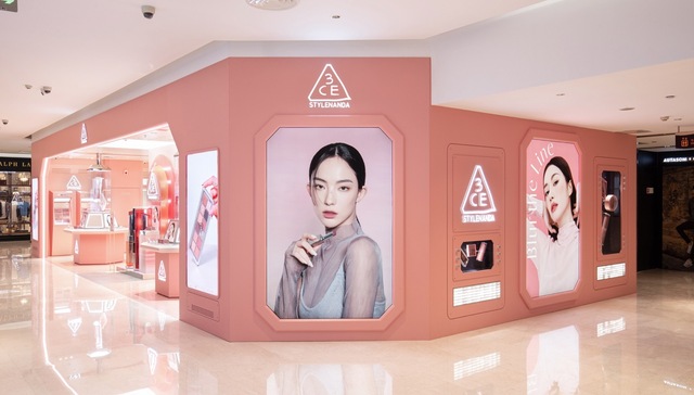 网红韩妆3CE加快在中国线下开店，但速度还是比不上山寨店