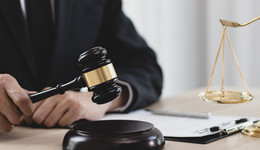 被采取刑事强制措施未及时披露，宁科生物实控人收罚单，公司三季报亏损加剧