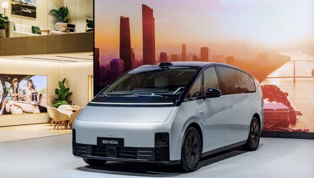 理想副总裁刘杰：20万元以上新能源车销量有望明年首超燃油车，50万以上市场机会巨大 | 2023广州车展