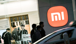 小米汽车：左侧百度，右侧华为