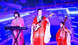 【图集】跨界摇滚，直播“斗戏”：“奶奶辈儿”的戏曲走近年轻人