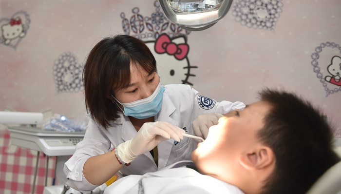 瑞尔集团前三季终于扭亏，连续收购拯救了业绩