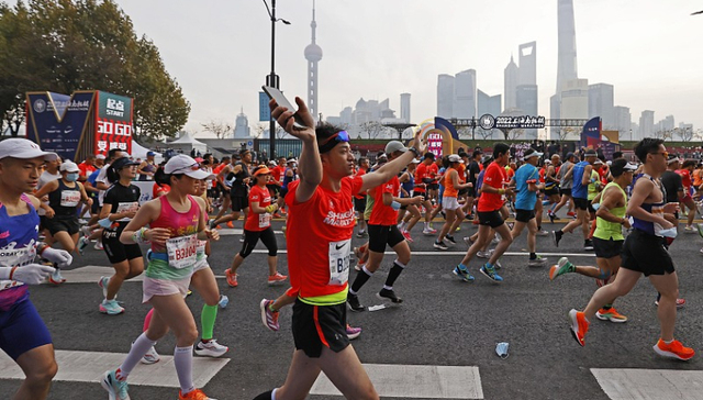 国内首个“白金标”上马名额难求，蒂芙尼首次携手赞助奖杯