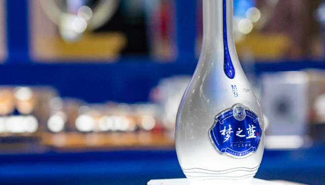 洋河,市场份额,白酒,营收,