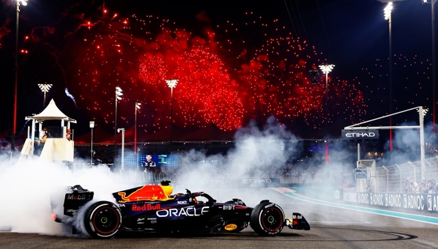 F1赛季战罢，22场21胜“饮料厂”再现统治赛季