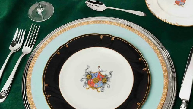 Tiffany发布全新餐具系列，ZARA与STUDIO NICHOLSON再次推出合作系列 | 是日美好事物