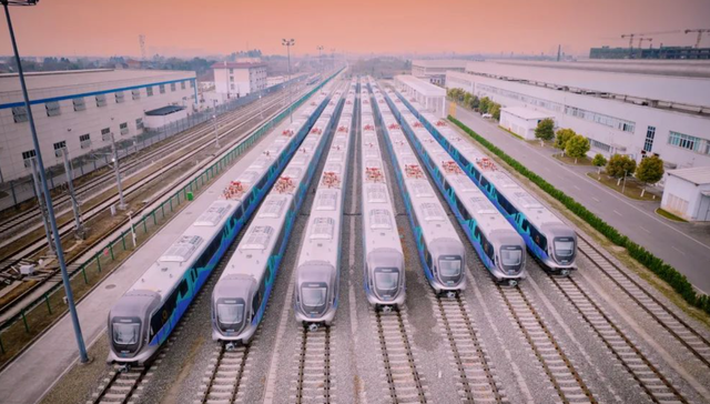 超过100公里！全国最长地铁线易主