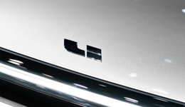 成立8年，理想开始为智驾“补课”