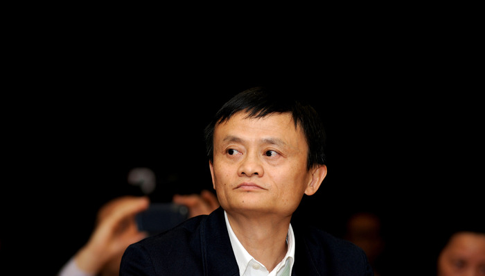 马云内网罕见回应拼多多市值暴涨：祝贺拼多多，相信阿里会改变