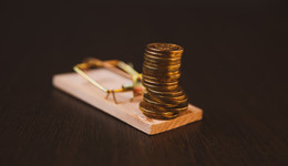 大客户销售数据披露错误，存货余额翻倍，康惠制药业绩和股价反着走