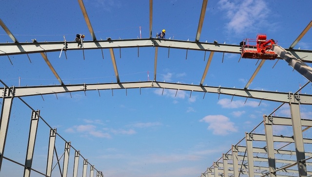 2024经济展望之一：积极财政稳内需，改善外部环境争订单与资金