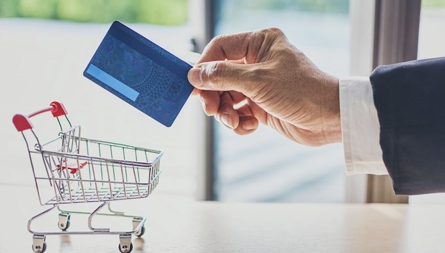 Temu与BNPL兴起背后，美国的消费降级与债务隐忧