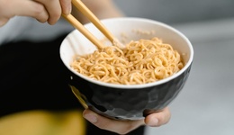 數(shù)讀“方便面”市場(chǎng)：“硬通貨”之后，市場(chǎng)走向何處？