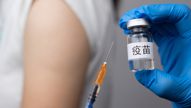 多款针对XBB毒株的新冠疫苗紧急获批，何时能够接种？