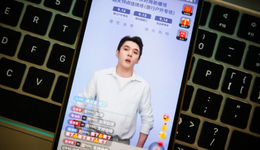 那個讓網(wǎng)友認真工作的李佳琦，今年雙十二靜悄悄