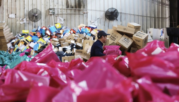 价格战越打越凶，快递网点患上“黄牛依赖症”