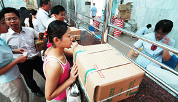 【图集】国人的“快递”记忆：中国今年第1200亿件快递派送成功