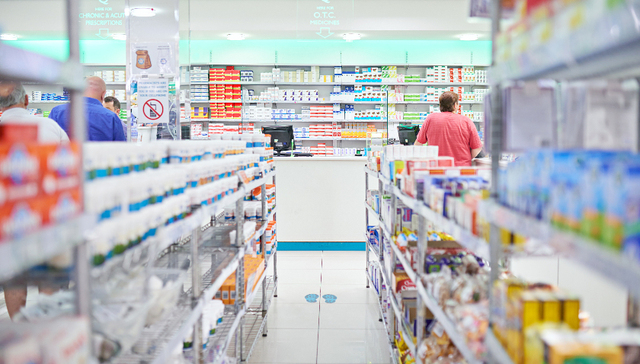 不差钱的大参林定增“缩水”10亿元，今年新增门店超3000家