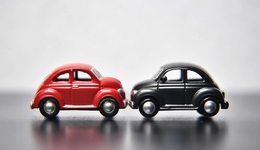 新能源汽车11月国内零售渗透率首次突破40%，预计明年销量达到1100万