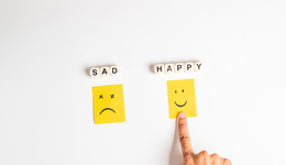 “质疑、理解、成为”是如何成为2023年度流行语的？| 编辑部聊天室