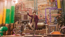 旧瓶装新酒，《旺卡》能否拯救歌舞片？