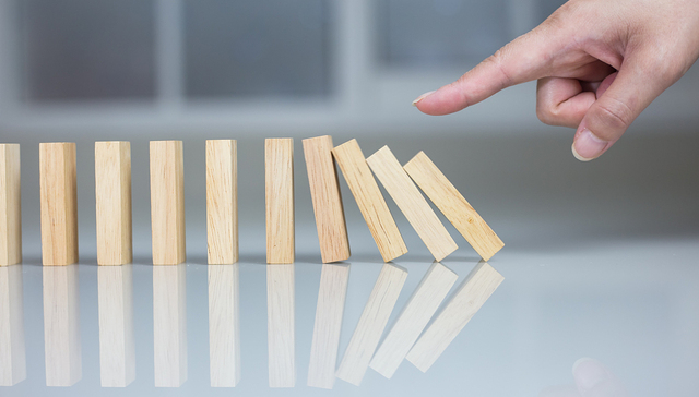 IPO前夕“突击分红”超8亿元，北交所首现因“媒体关注事项”被中止审核项目