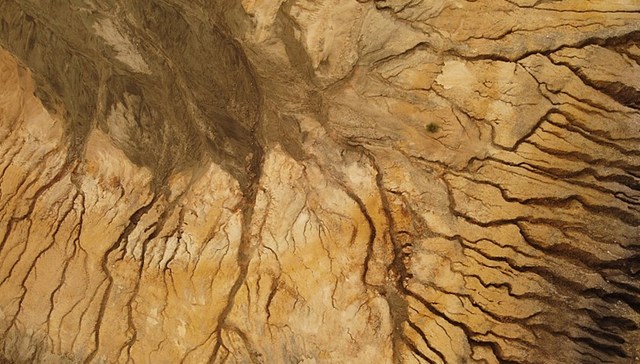 全国水土流失面积降至265.34万平方公里，防治任务仍然繁重