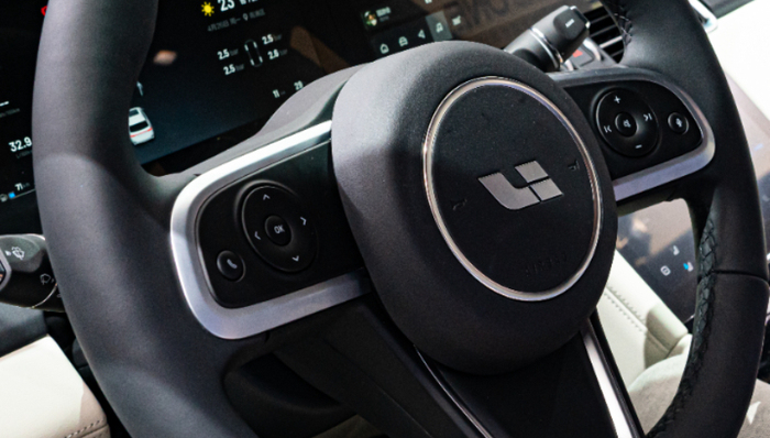 李想,理想汽车,销量,业绩,空姐,小鹏,特斯拉,电动车