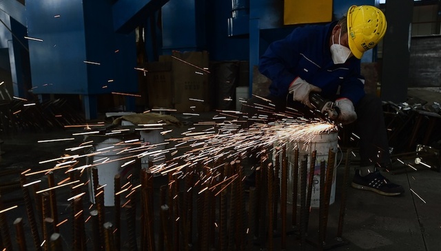 滕泰、张海冰：民营企业家成批涌现是经济繁荣的重要原因和推动力