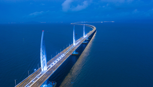 港澳珠大桥；大湾区