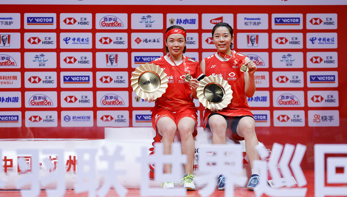 国羽年终总决赛主场两金三银，乒羽连创收视新高