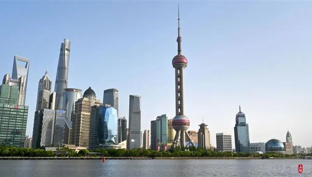 习近平,重要讲话,总书记,中国式现代化,决议,市委委员,二十大,常委会,全面贯彻,五个中心