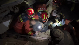 地震已致甘青兩省111人遇難，1440名消防救援人員趕赴災(zāi)區(qū)救援