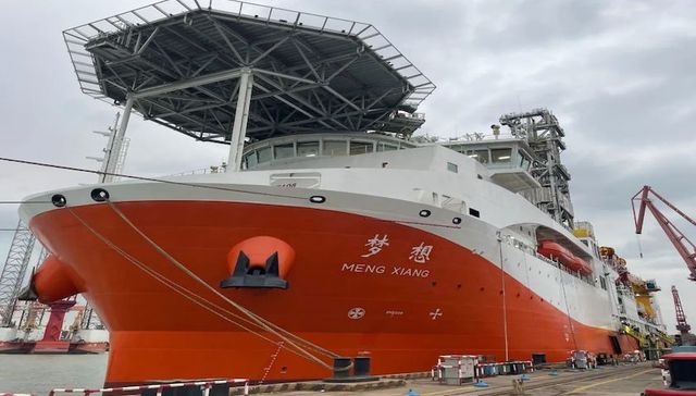 钻探深度1.1万米！国内首艘大洋钻探船“梦想”号试航