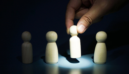 50+起人事大调整，美妆巨头加速“换血”