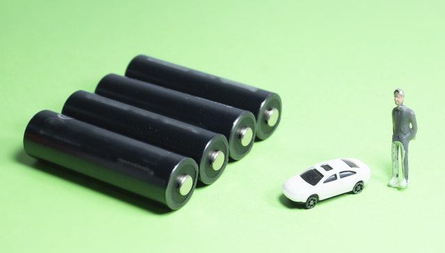 锂电产业链周记 | 特斯拉上海储能超级工厂项目启动 瑞浦兰钧港交所上市