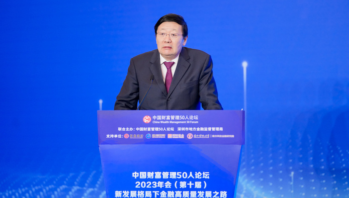 楼继伟：明年预算赤字最好维持3.8%左右，提质增效重点在增加一般性支出