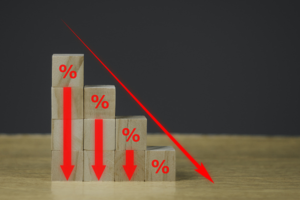 3年期降至2%！多家股份行跟进下调存款利率，为何选择此时出手？