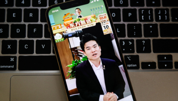 董宇辉,东方甄选,抖音,直播带货,