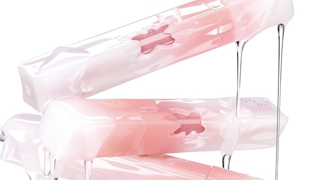 优衣库多啦A梦印花T恤，小奥汀“花心唇蜜”｜是日美好事物