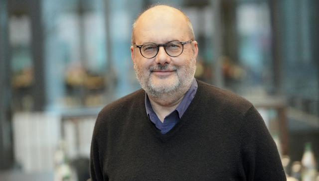 【十问世界经济学人⑤】专访“大象曲线”之父米兰诺维奇：“共同富裕”是中国的第三次再平衡